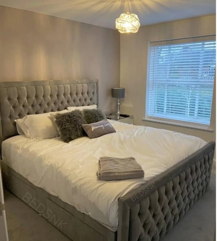 Urban Luxe Hilton Bed