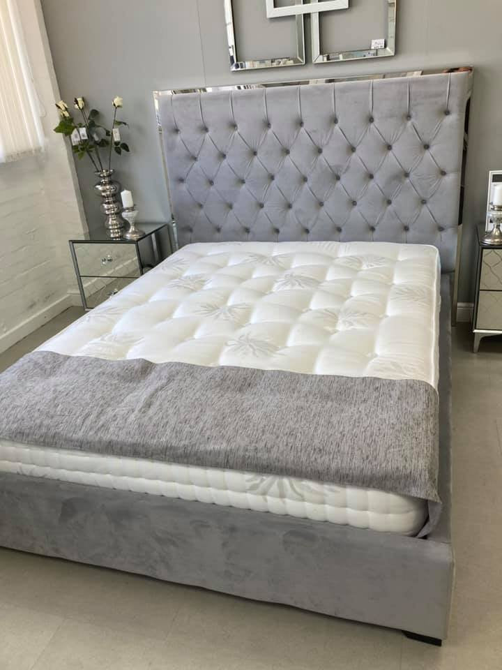 Velvara Hilton Bed